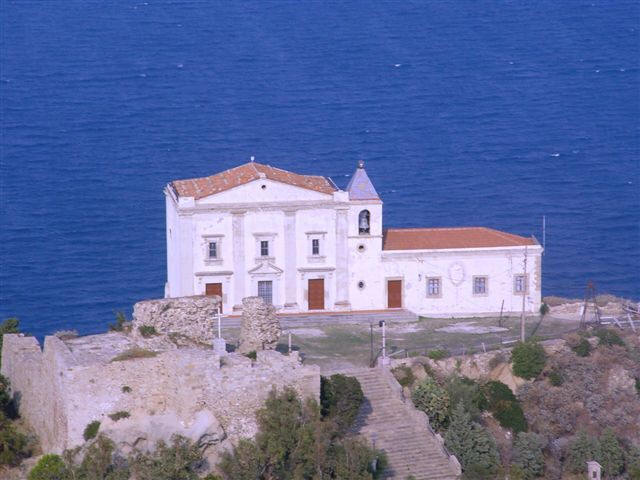 Capo d'Orlando - Foto aerea della chiesa del monte della Madonna di Porto Salvo